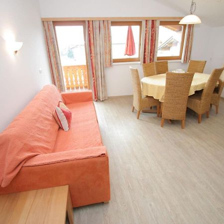 Spacious Holiday Flat Close To The Ski Area Uderns Exterior foto