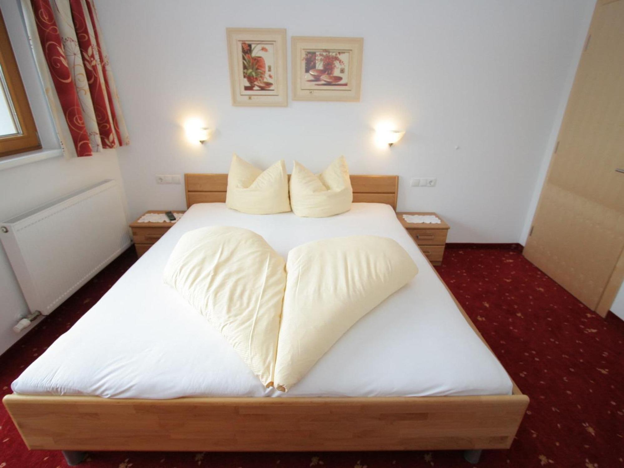 Spacious Holiday Flat Close To The Ski Area Uderns Exterior foto
