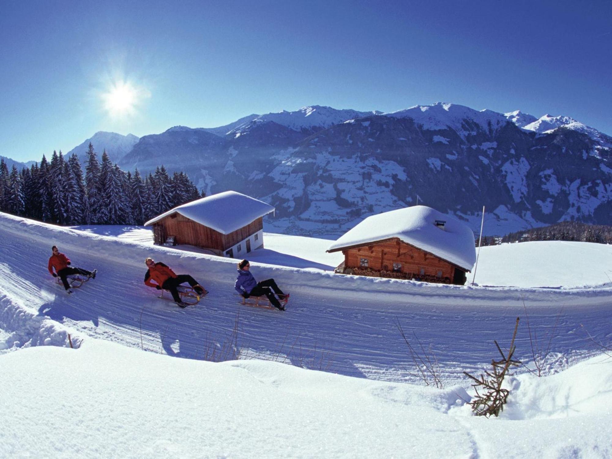 Spacious Holiday Flat Close To The Ski Area Uderns Exterior foto